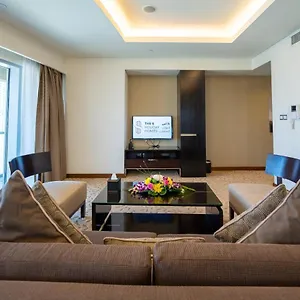  شقة Emaar Residences Fashion Avenue Formerly Address Dubai Mall By The S Holiday Homes